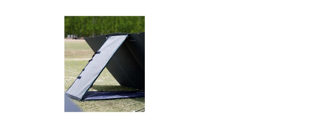 EcoFlow 400W Solar Panel - вигляд збоку на регульованій підставці